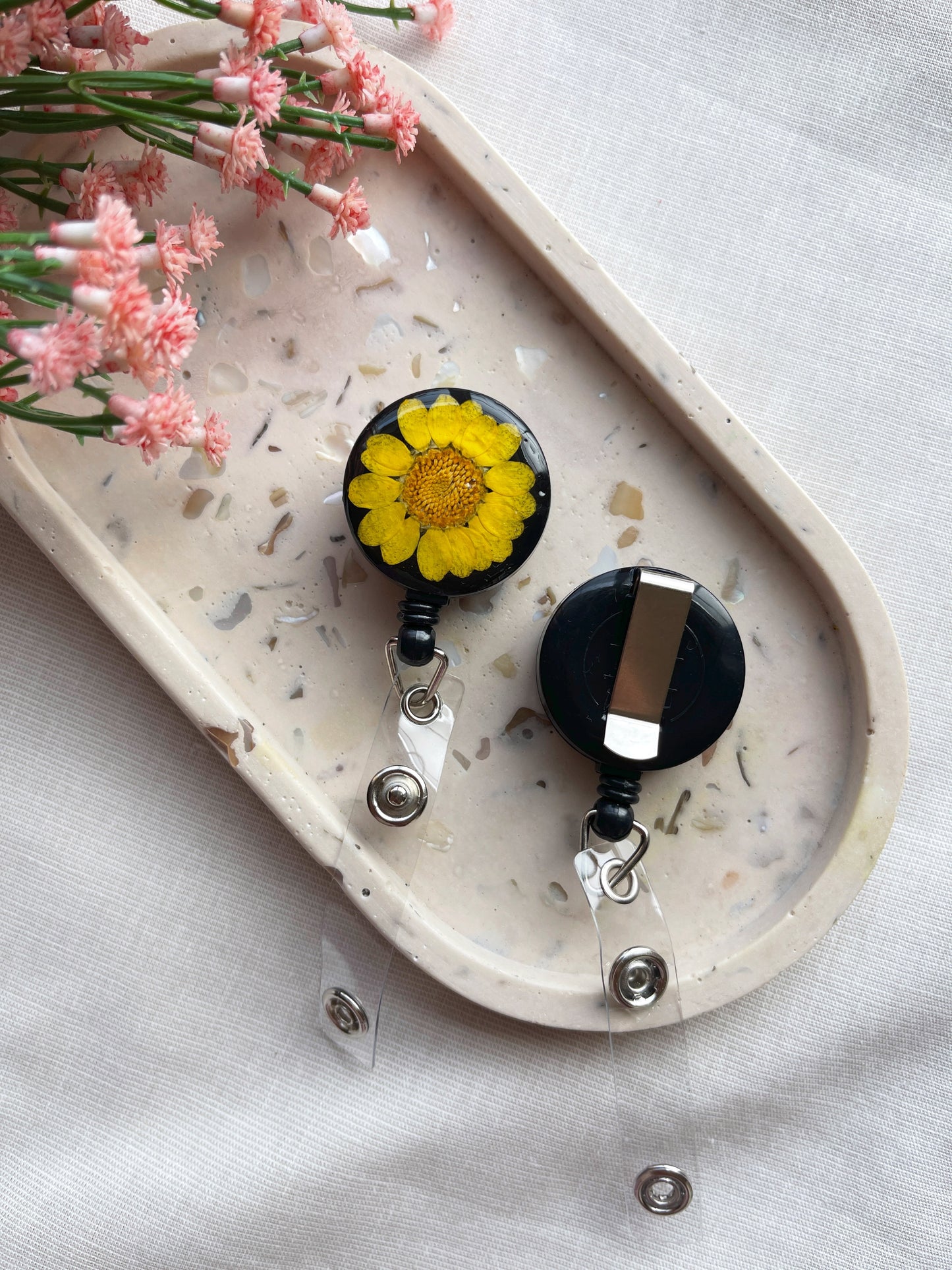 Yellow Daisy Badge Reel