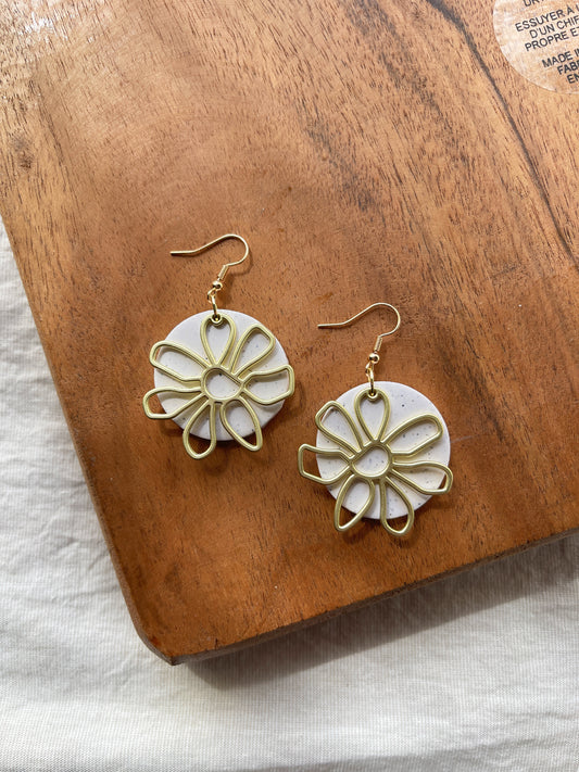 Vanilla & Gold Clay Earrings