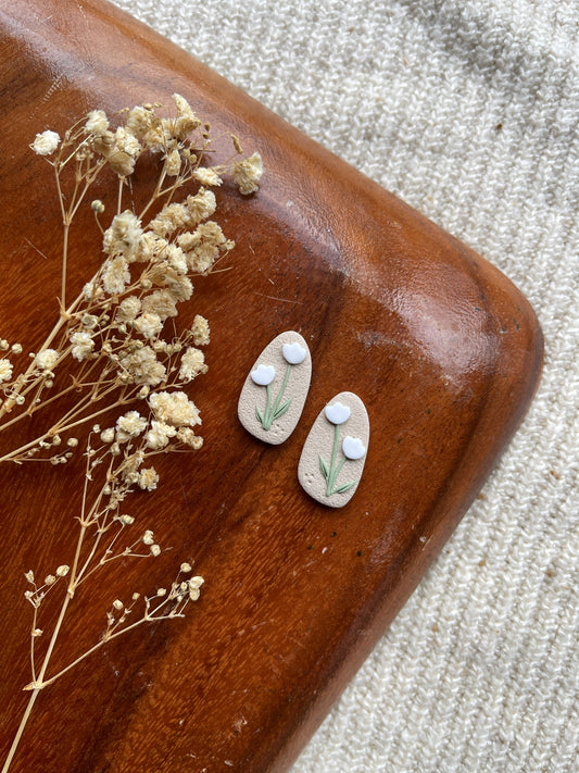 Tulip Clay Stud Long Earrings