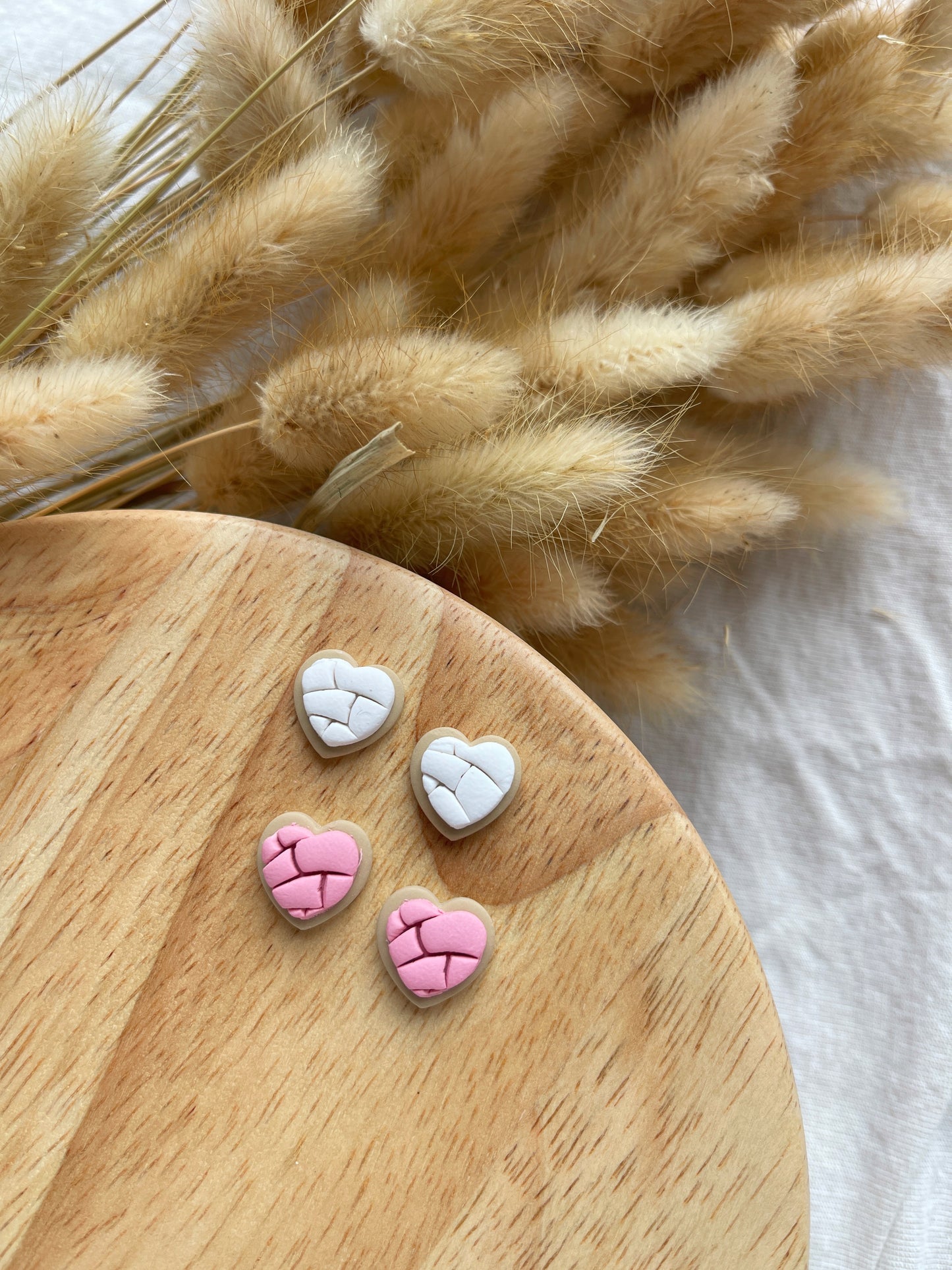 Concha Heart Clay 2 Pack