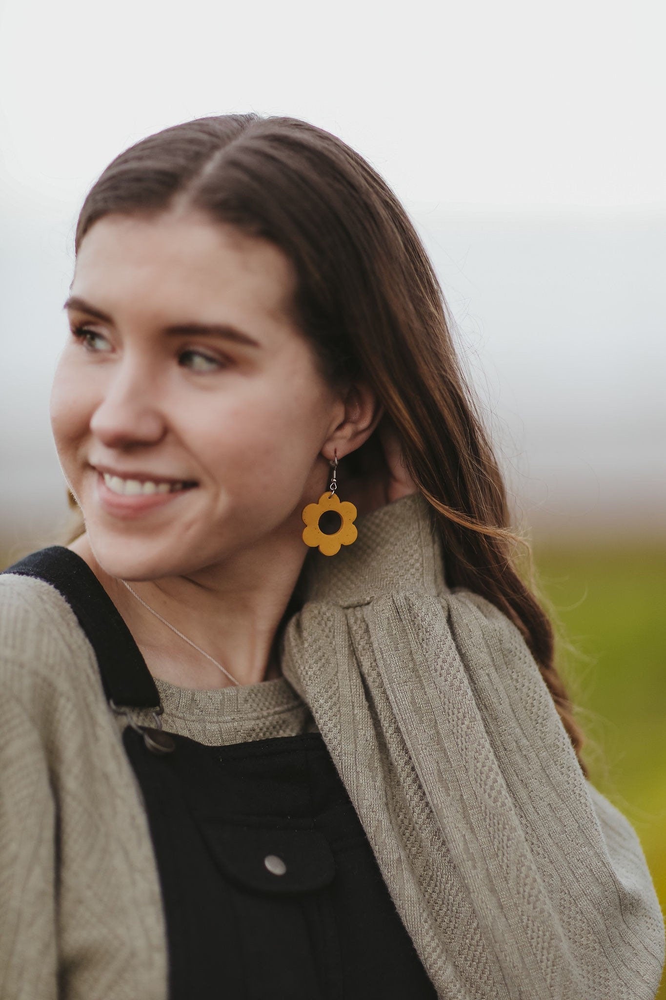 Daisy Clay Earring